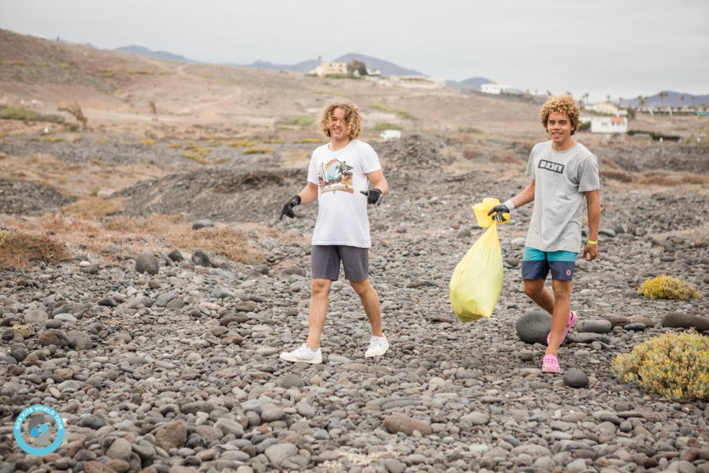 Beach Clean up, Gran Cararia, Svetlana Romantsova